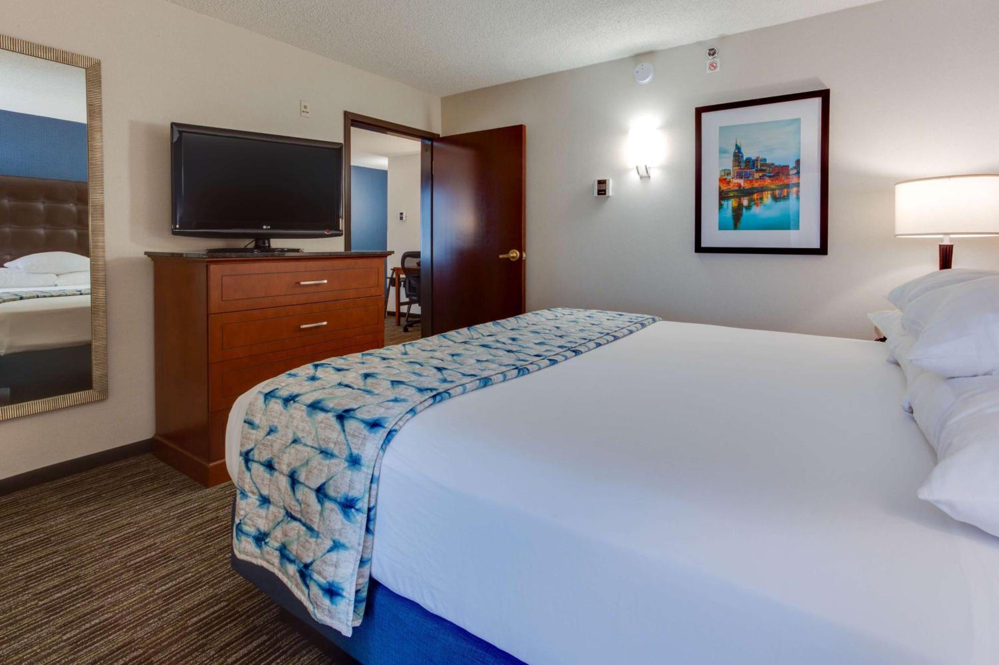 Drury Inn & Suites Nashville Airport Εξωτερικό φωτογραφία